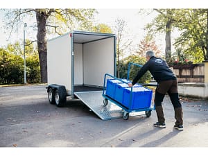 image (9) Stema Kofferanhänger P-BOX 13-25-13 mit Rampe